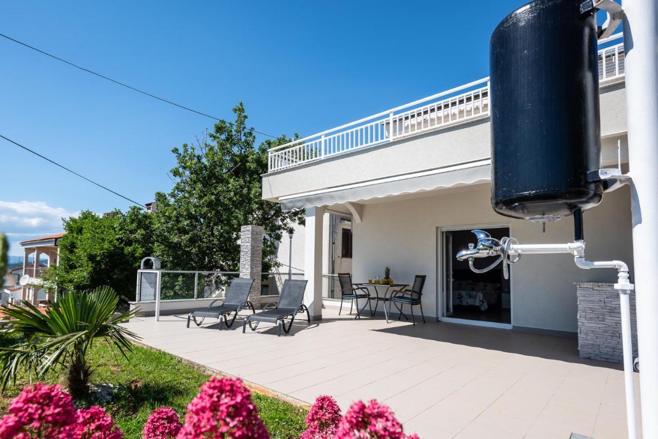 Apartments Omorfia Kraljevica Εξωτερικό φωτογραφία
