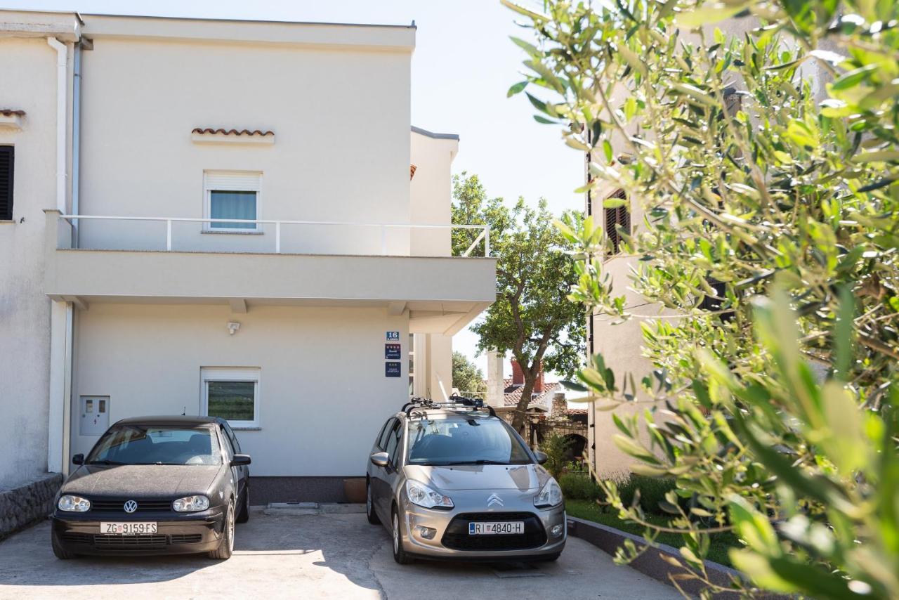 Apartments Omorfia Kraljevica Εξωτερικό φωτογραφία