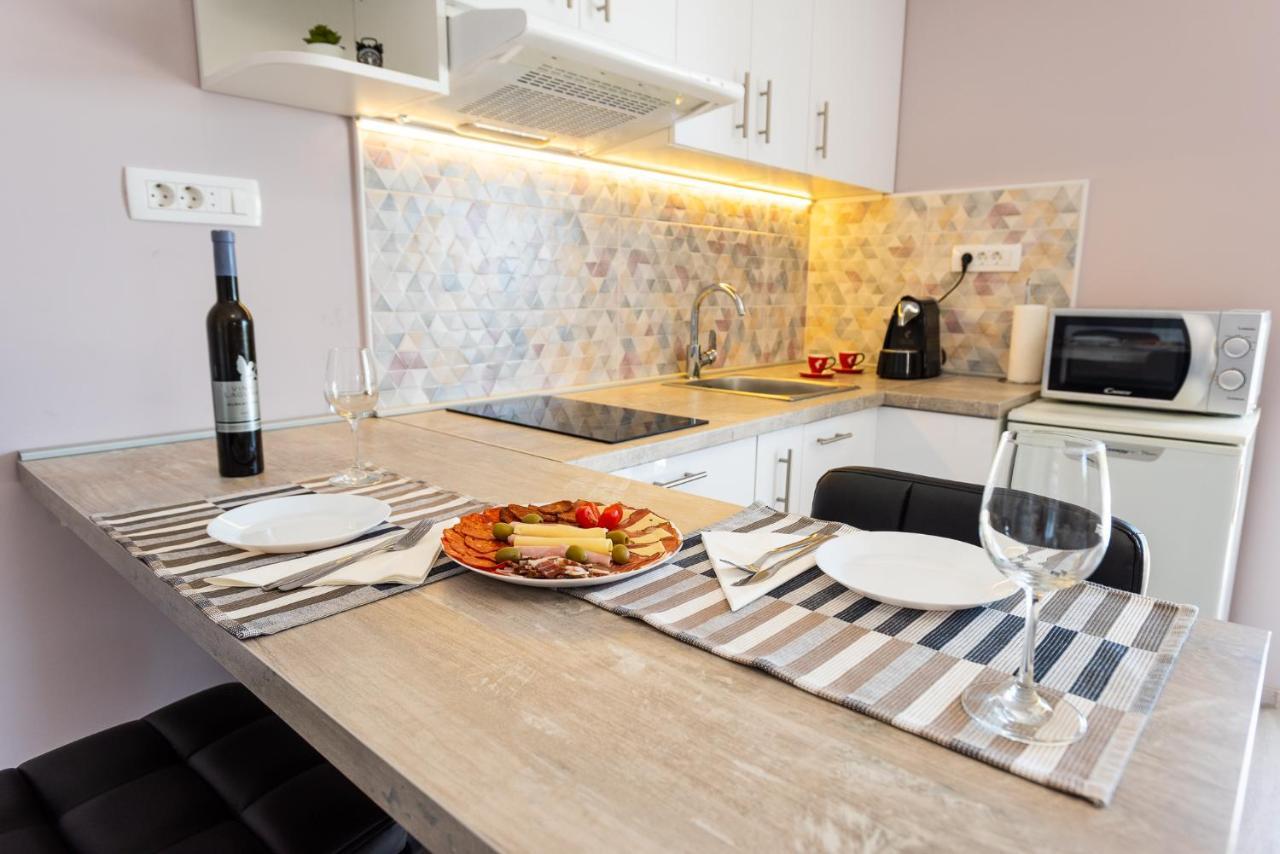 Apartments Omorfia Kraljevica Εξωτερικό φωτογραφία