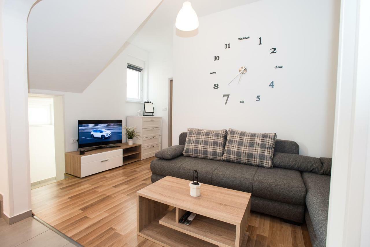 Apartments Omorfia Kraljevica Εξωτερικό φωτογραφία