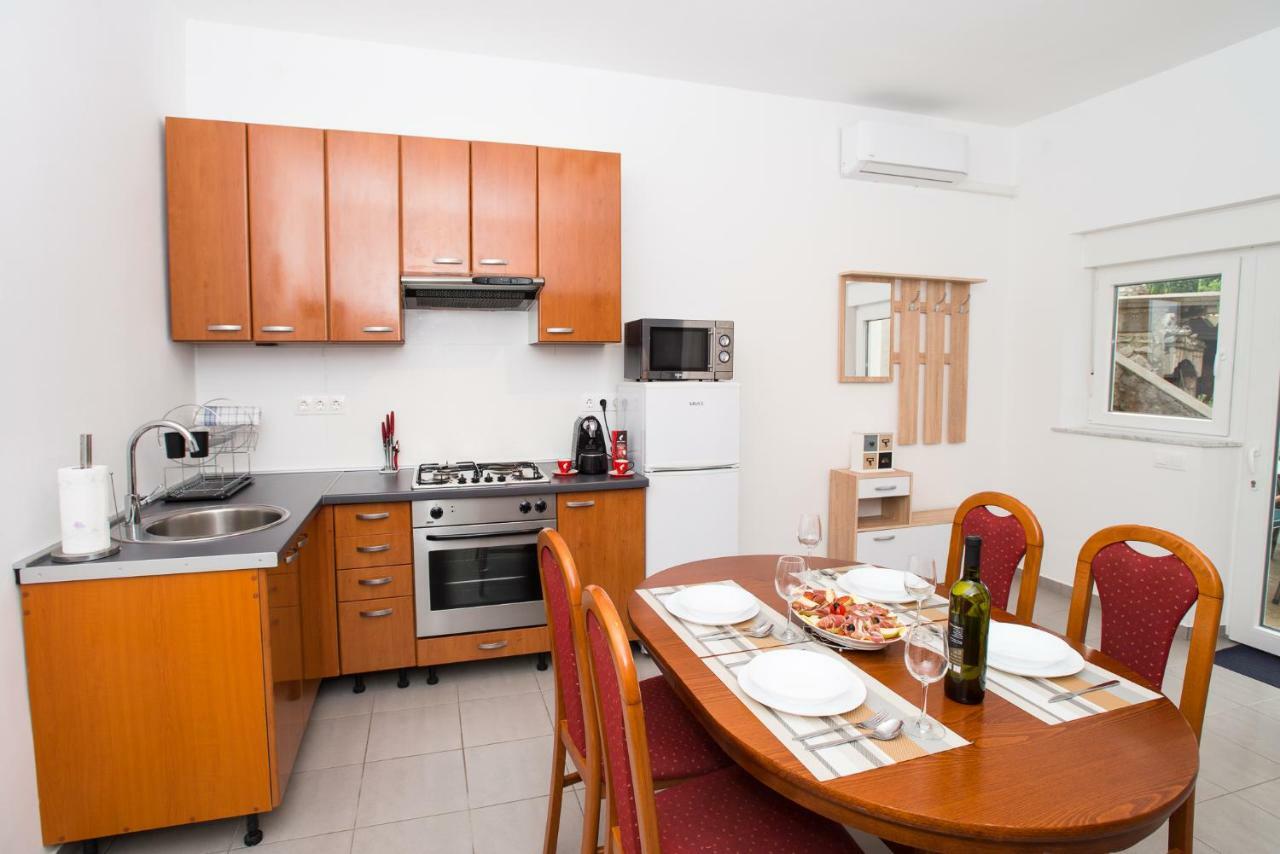 Apartments Omorfia Kraljevica Εξωτερικό φωτογραφία